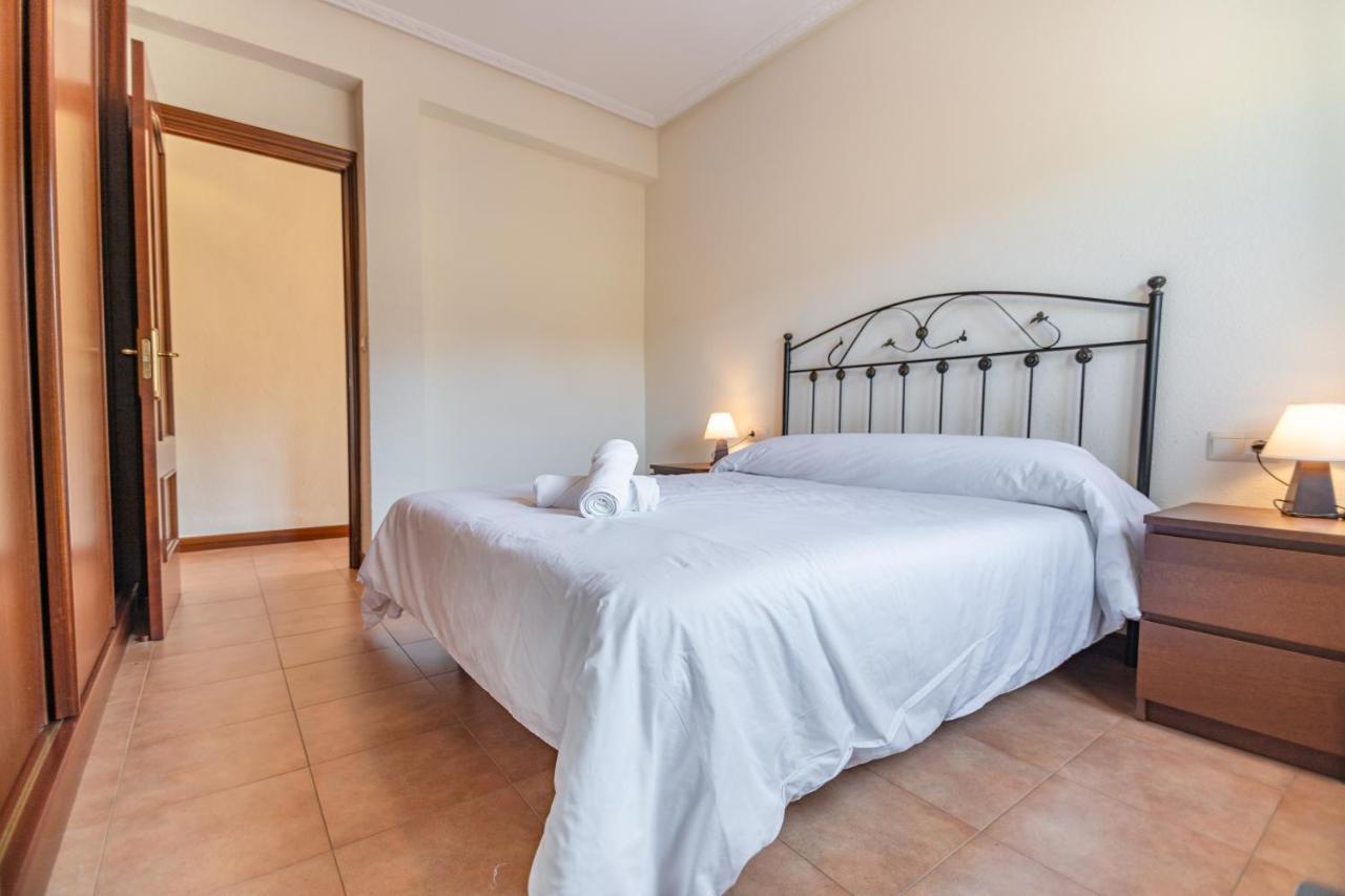 Apartamentos Privados Con Jardin Y Barbacoa Compartida En Laredo Esterno foto