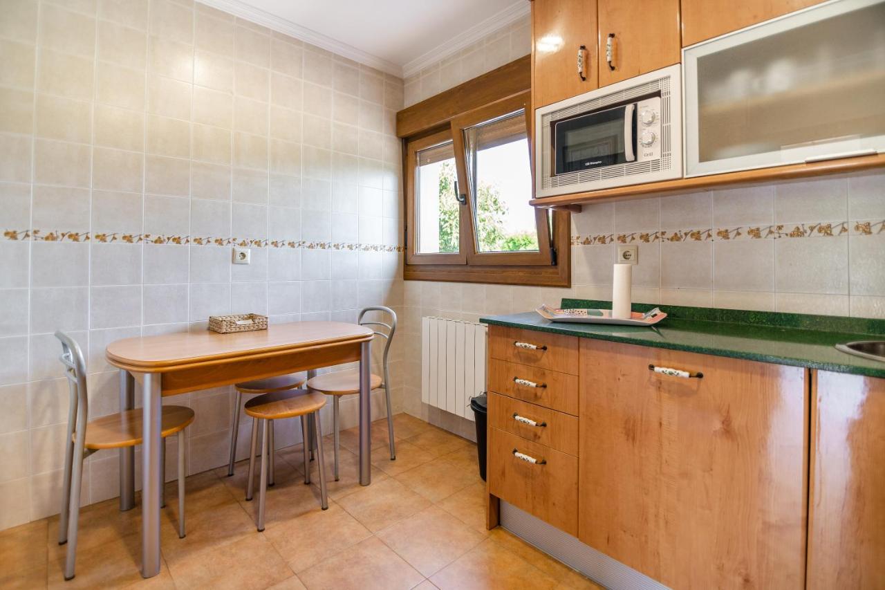 Apartamentos Privados Con Jardin Y Barbacoa Compartida En Laredo Esterno foto
