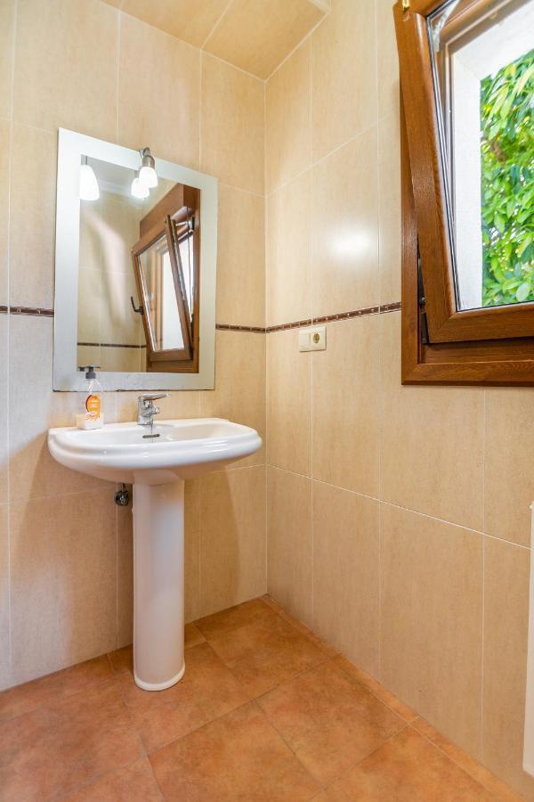 Apartamentos Privados Con Jardin Y Barbacoa Compartida En Laredo Esterno foto